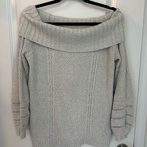 Sweater off the shoulders